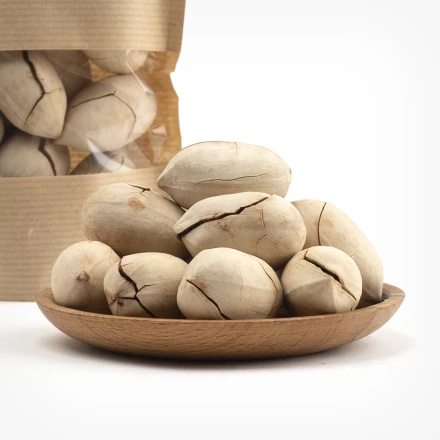 Пекан в скорлупе жаренный с ванилью