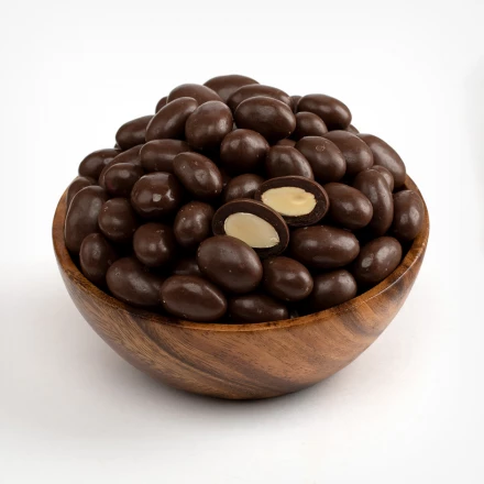 Миндаль в молочной шоколадной глазури